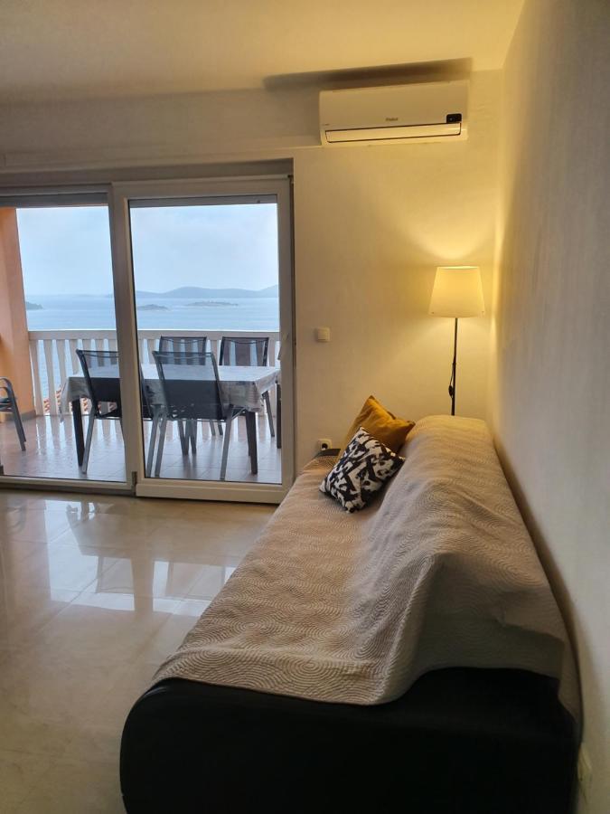 Lavender Apartments Drage Εξωτερικό φωτογραφία