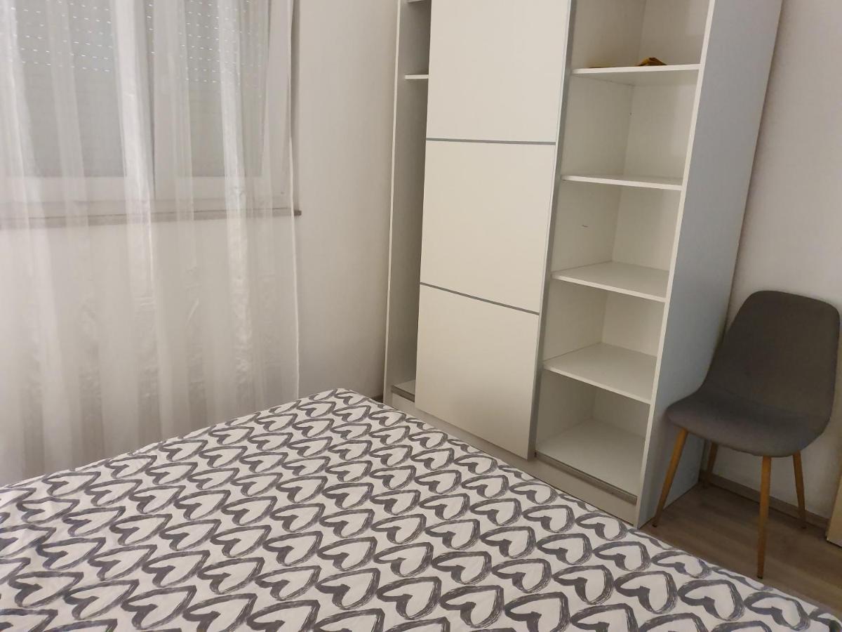 Lavender Apartments Drage Εξωτερικό φωτογραφία