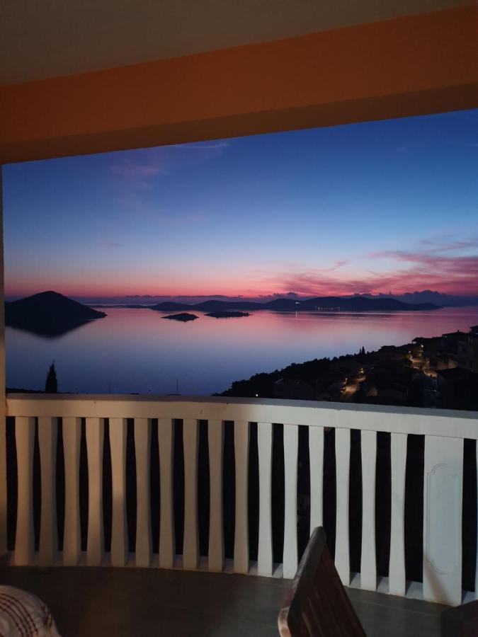 Lavender Apartments Drage Εξωτερικό φωτογραφία