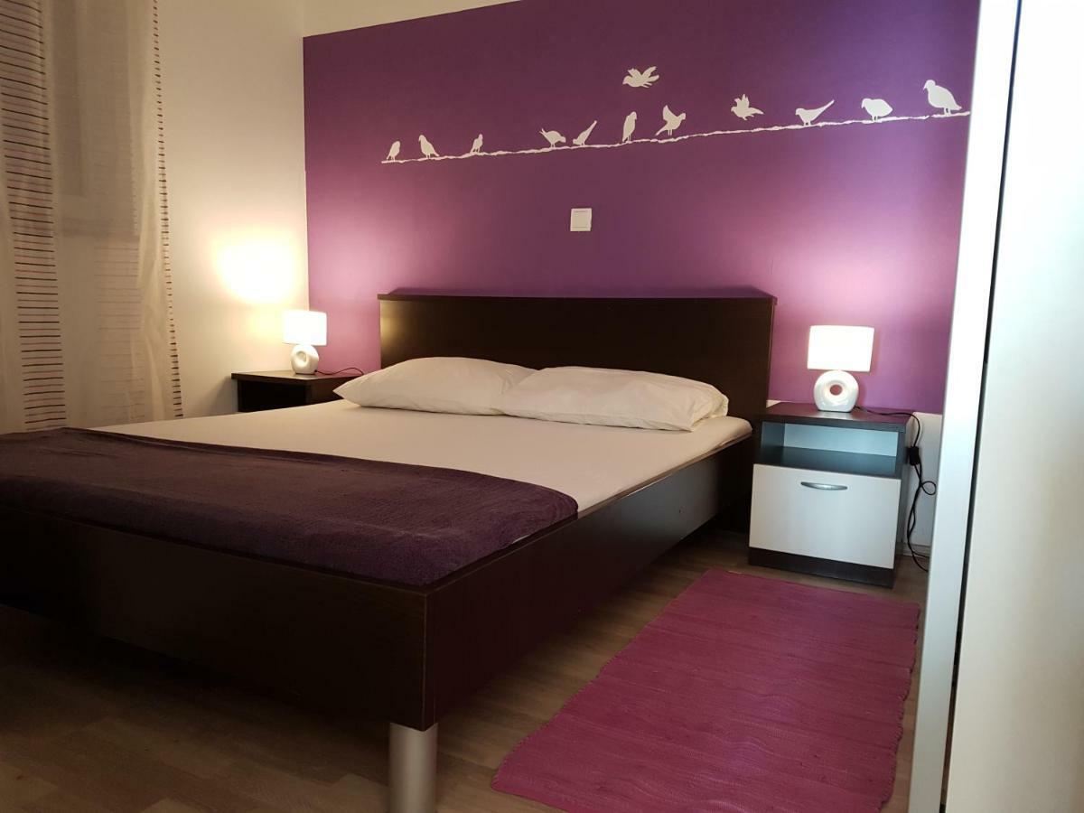 Lavender Apartments Drage Εξωτερικό φωτογραφία